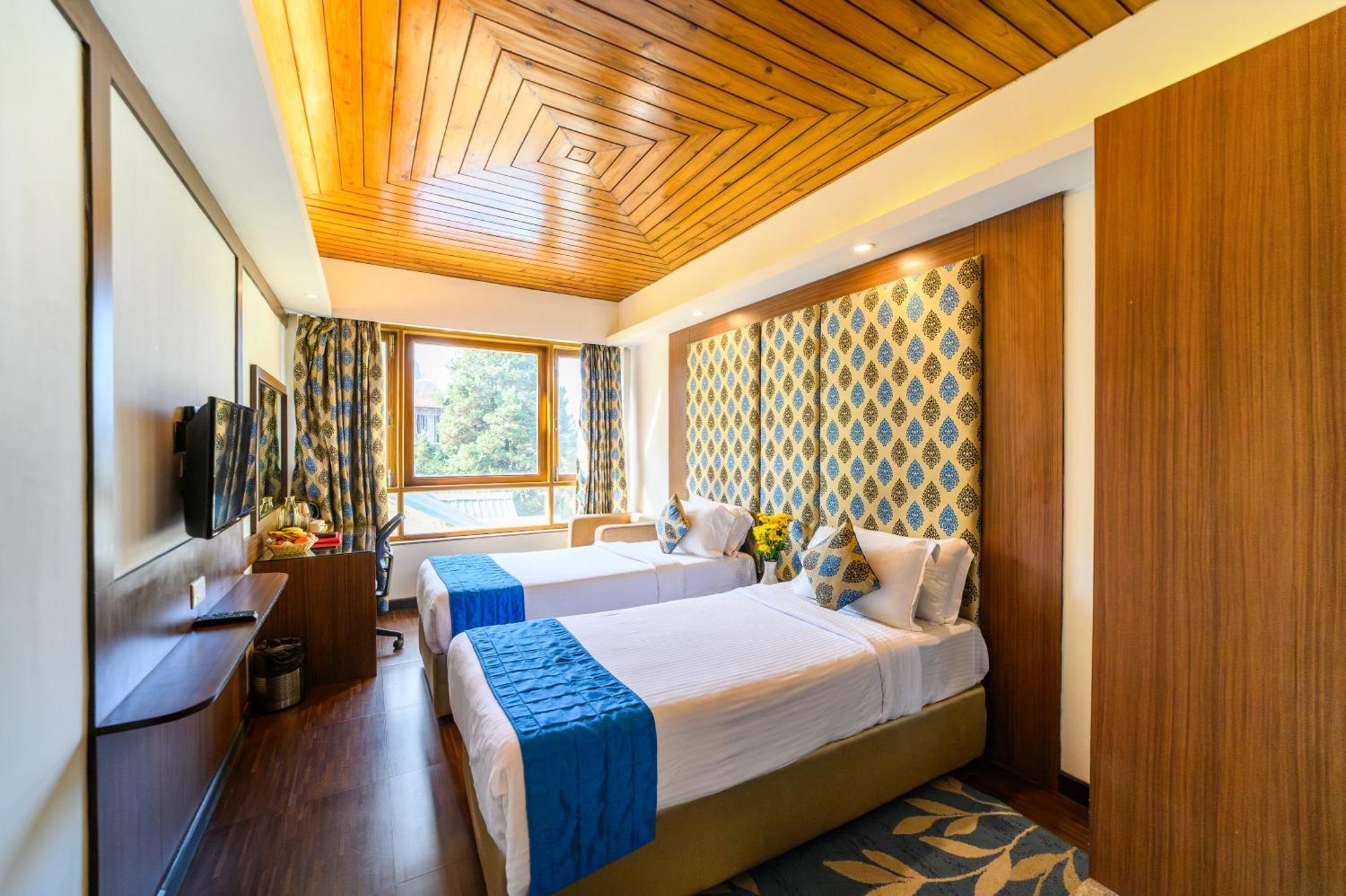 Sinclairs Darjeeling Hotel Darjeeling  Exterior photo